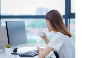 夏季为什么扎堆治腋臭?